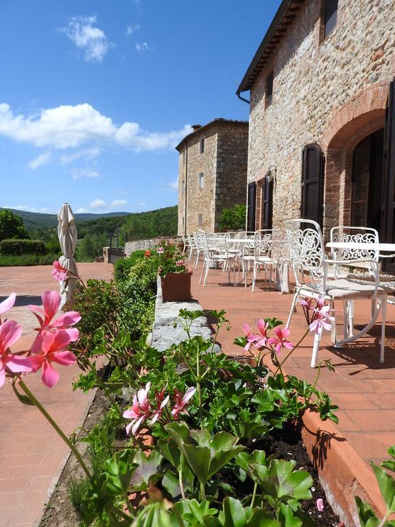 בית הארחה סוביצ'ילה 	Relais Borgo Di Toiano מראה חיצוני תמונה